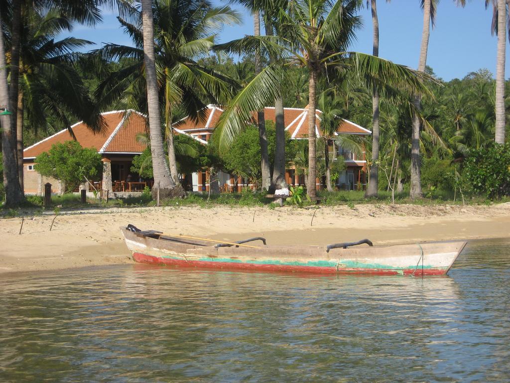 فندق سيمارانغفي  Escape Karimunjawa المظهر الخارجي الصورة